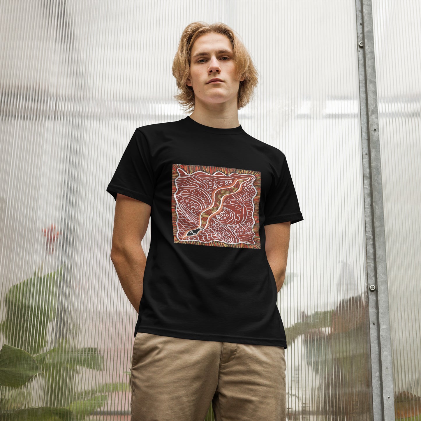 Unisex organic cotton tee Serpent Moving